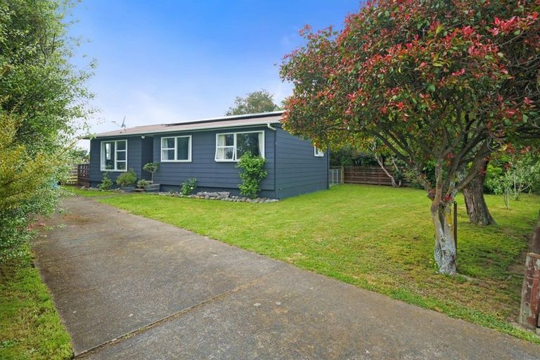 Photo of property in 35 Cologne Street, Martinborough, 5711