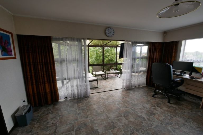 Photo of property in 34 Lakeside Drive, Pahurehure, Papakura, 2113