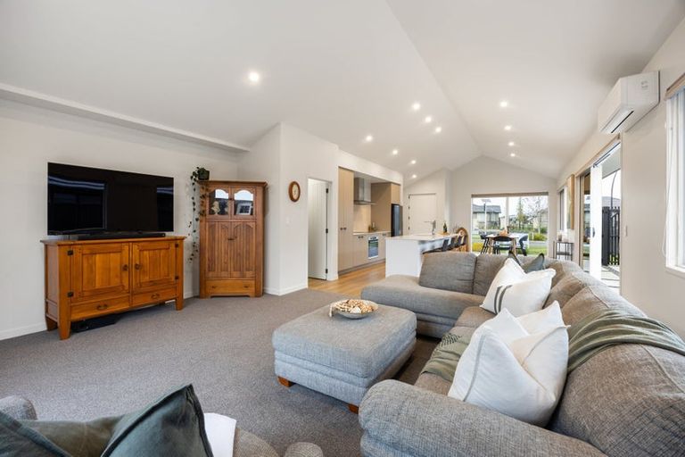 Photo of property in 46 Kimbrae Drive, Rototuna North, Hamilton, 3210