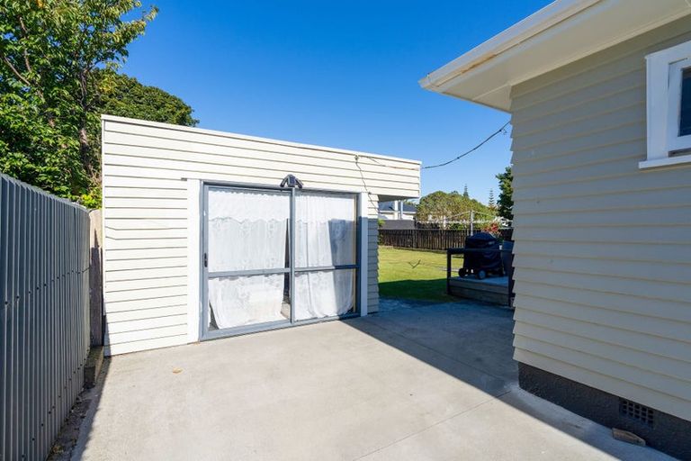 Photo of property in 14 Tawa Street, Levin, 5510