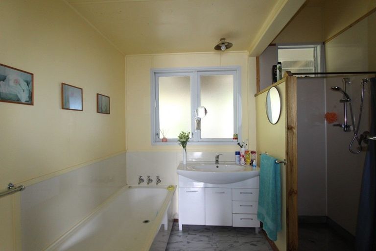 Photo of property in 2649 Pahiatua Pongaroa Road, Makuri, Pahiatua, 4989