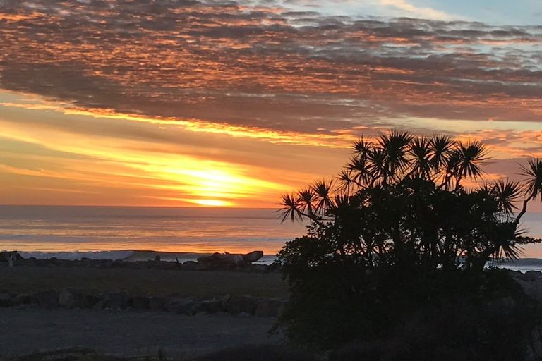 Photo of property in 33 Beach Street, Hokitika, 7810