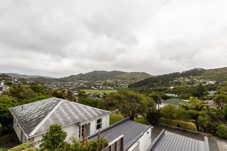 Photo of property in 1/18 Montgomery Avenue, Karori, Wellington, 6012