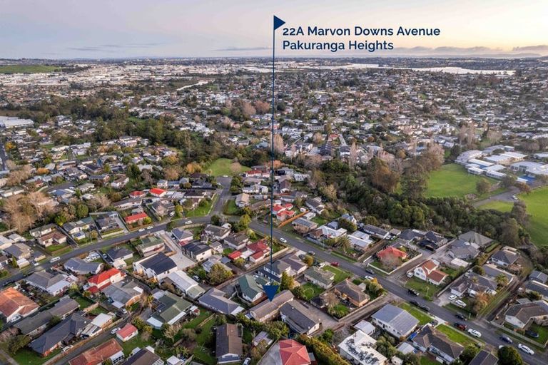 Photo of property in 22a Marvon Downs Avenue, Pakuranga Heights, Auckland, 2010