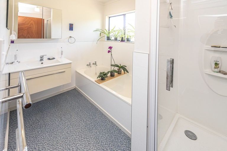 Photo of property in 84 Anzac Parade, Whanganui East, Whanganui, 4500