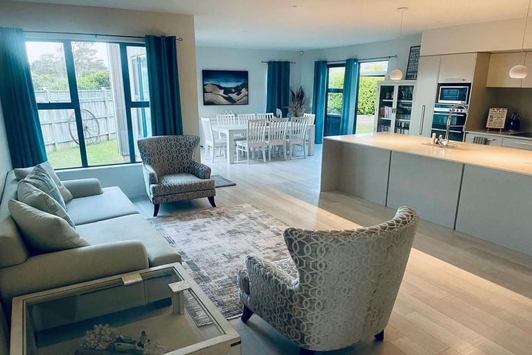 Photo of property in 25 Kahawairahi Drive, Beachlands, Auckland, 2018