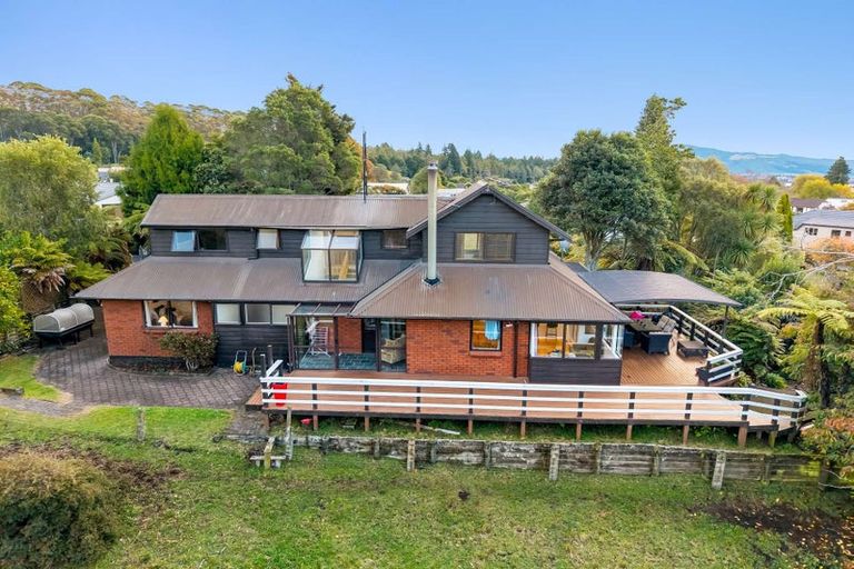 Photo of property in 21 Janet Place, Lynmore, Rotorua, 3010
