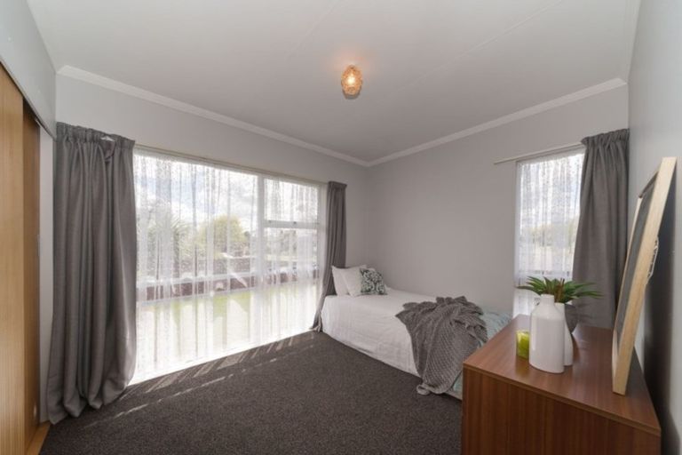 Photo of property in 2 Moyne Avenue, Milson, Palmerston North, 4414