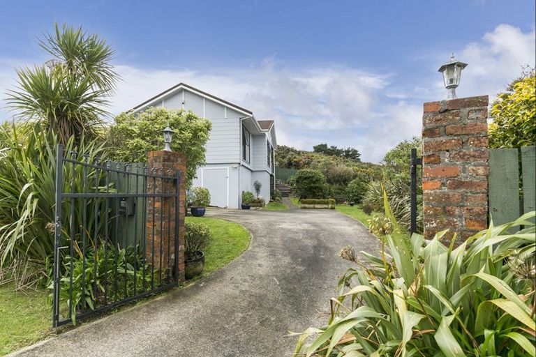 Photo of property in 118 Montgomery Avenue, Karori, Wellington, 6012