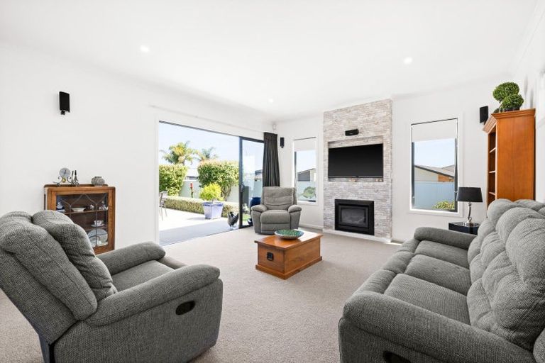 Photo of property in 18 Brookvale Mews, Havelock North, 4130