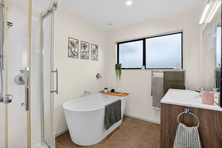 Photo of property in 45 Rautawhiri Road, Helensville, 0800