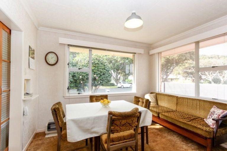 Photo of property in 40 Richmond Street, Fitzroy, New Plymouth, 4312