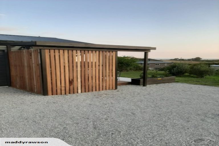 Photo of property in 79 Scarlys Way, Okitu, Gisborne, 4010