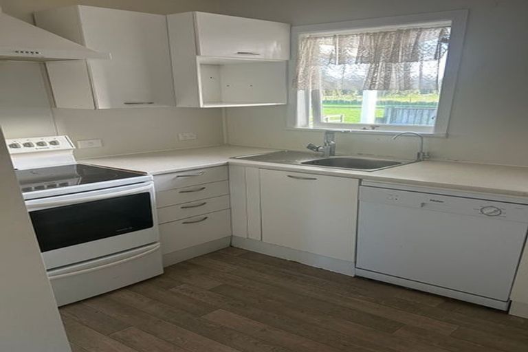 Photo of property in 660 Kahikatea Flat Road, Waitoki, Kaukapakapa, 0871