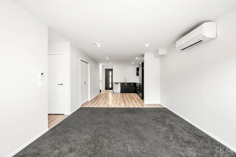 Photo of property in 1/41 Main Road, Wainuiomata, Lower Hutt, 5014