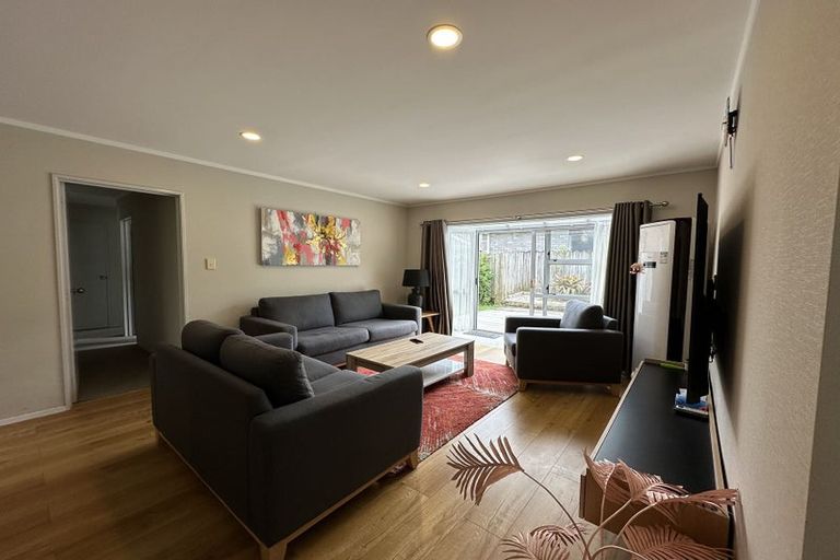 Photo of property in 2/55 Clydesdale Avenue, Somerville, Auckland, 2014