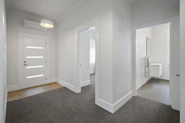 Photo of property in 5 Regent Street, Palmerston North, 4414