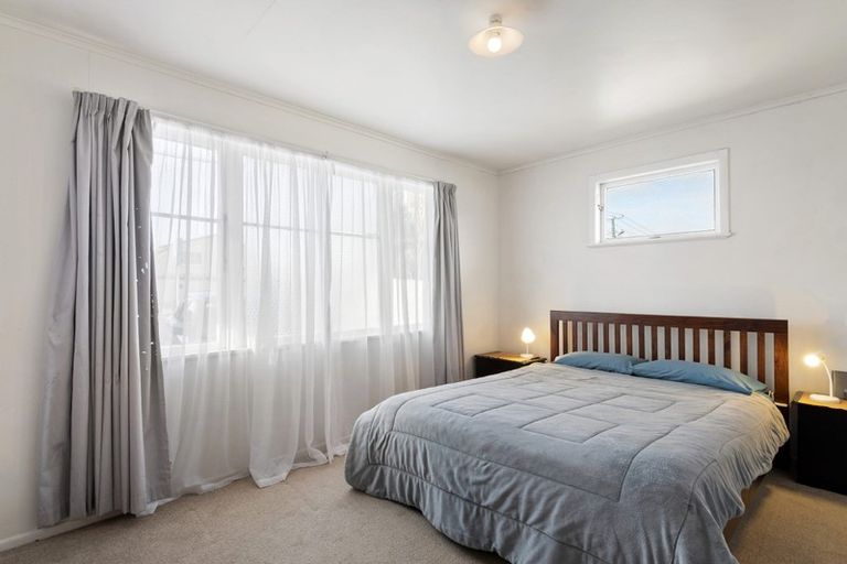 Photo of property in 1/160 Forrest Hill Road, Forrest Hill, Auckland, 0620