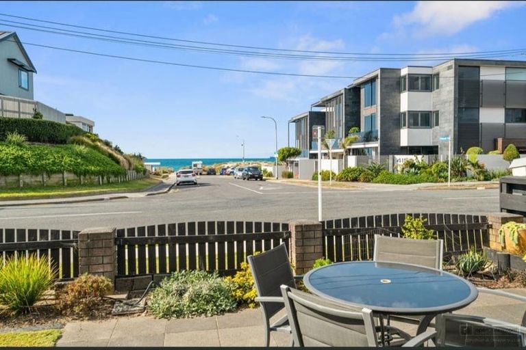 Photo of property in 394 Oceanbeach Road, Mount Maunganui, 3116
