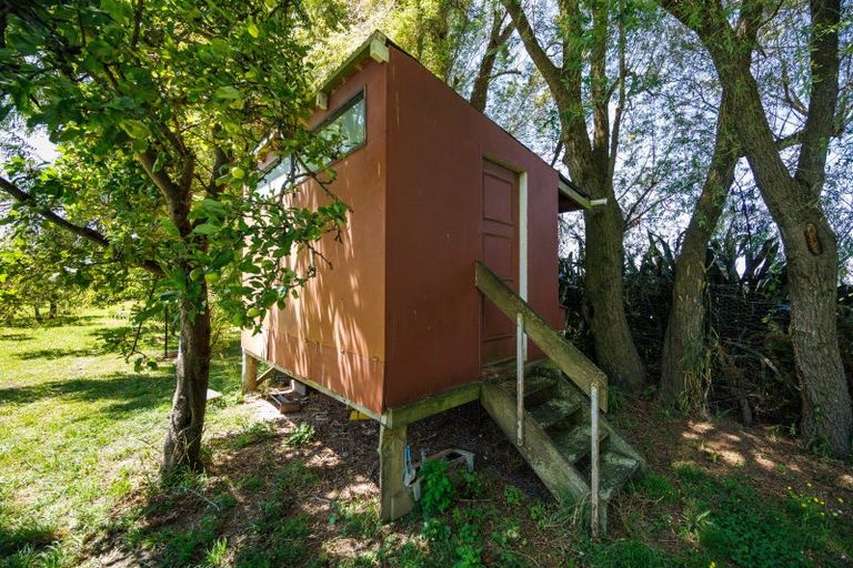 Photo of property in 154 Oroua Road, Kairanga, Palmerston North, 4475