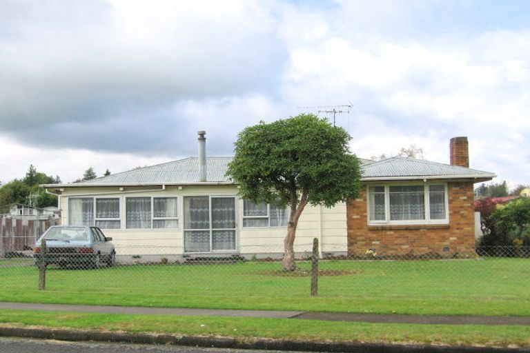 Photo of property in 3 John Street, Tokoroa, 3420