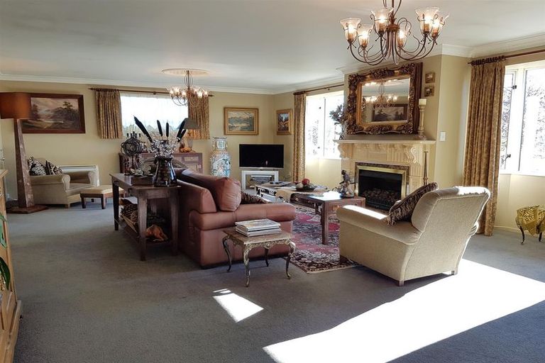 Photo of property in 35 Murray Place, Lake Tekapo, 7999