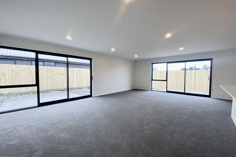 Photo of property in 25 Sarah Nicholls Street, Belfast, Christchurch, 8051