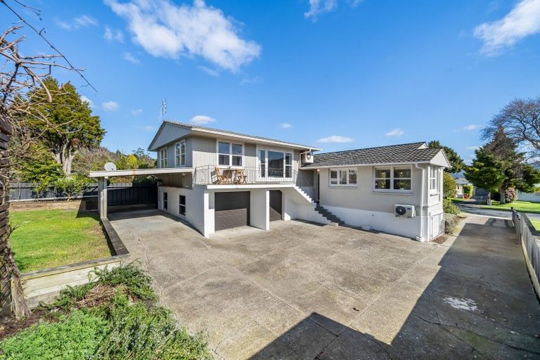 Photo of property in 5 Arnot Avenue, Clouston Park, Upper Hutt, 5018