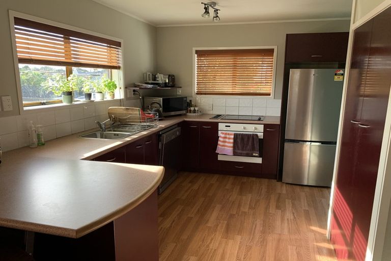 Photo of property in 1/16 Hart Road, Hauraki, Auckland, 0622