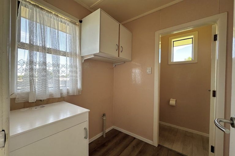 Photo of property in 17 Philip Street, Tokoroa, 3420