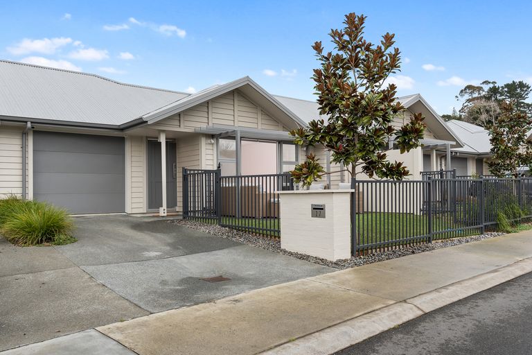 Photo of property in 27 Fairwater Road, Warkworth, 0910