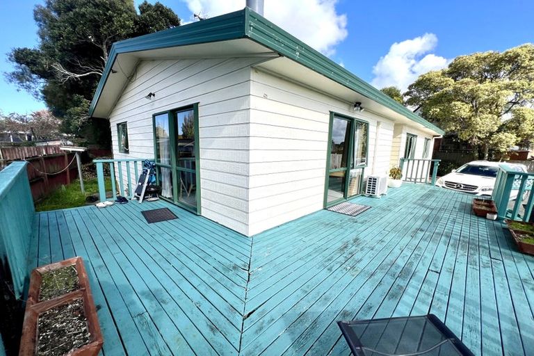 Photo of property in 33b Koromiko Street, New Lynn, Auckland, 0600