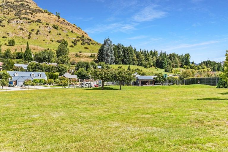 Photo of property in 9 Portree Drive, Lower Shotover, Queenstown, 9371