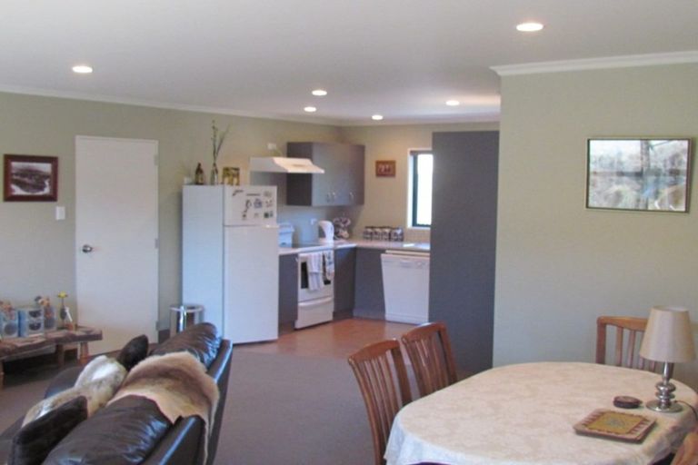 Photo of property in 33f Barry Avenue, Cromwell, 9310