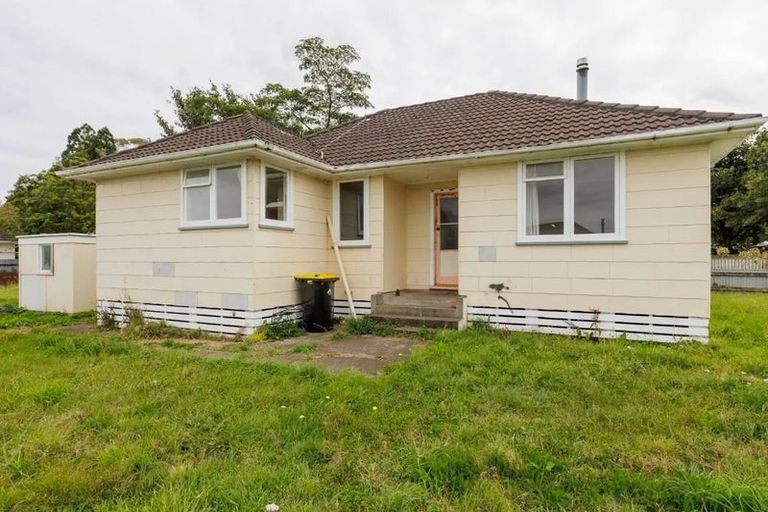 Photo of property in 35 Hartgill Crescent, Dannevirke, 4930