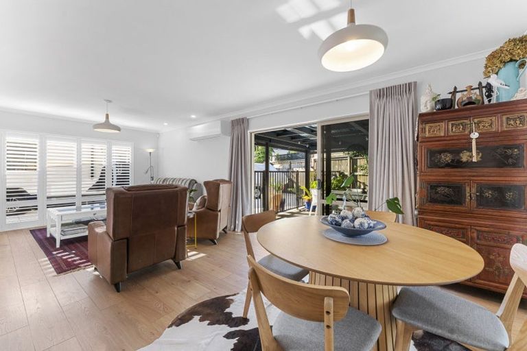 Photo of property in 29 Mcleod Place, Papamoa Beach, Papamoa, 3118