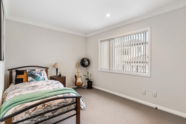 Photo of property in 12 Beatrice Place, Flat Bush, Auckland, 2016