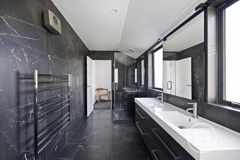 Photo of property in 9 Falconer Rise, Jacks Point, Queenstown, 9371