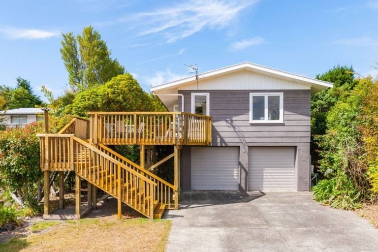 Photo of property in 33 Pihanga Road, Kuratau, Turangi, 3381