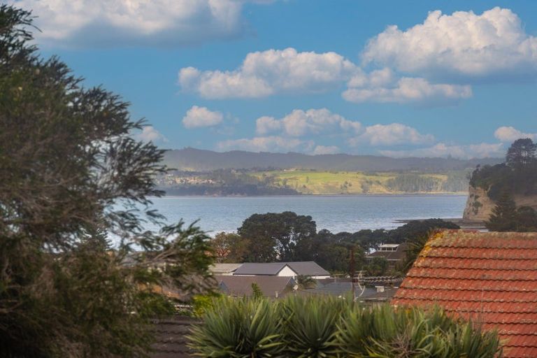 Photo of property in 159 Clovelly Road, Bucklands Beach, Auckland, 2012