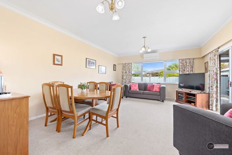 Photo of property in 18 Holyoake Crescent, Avalon, Lower Hutt, 5011