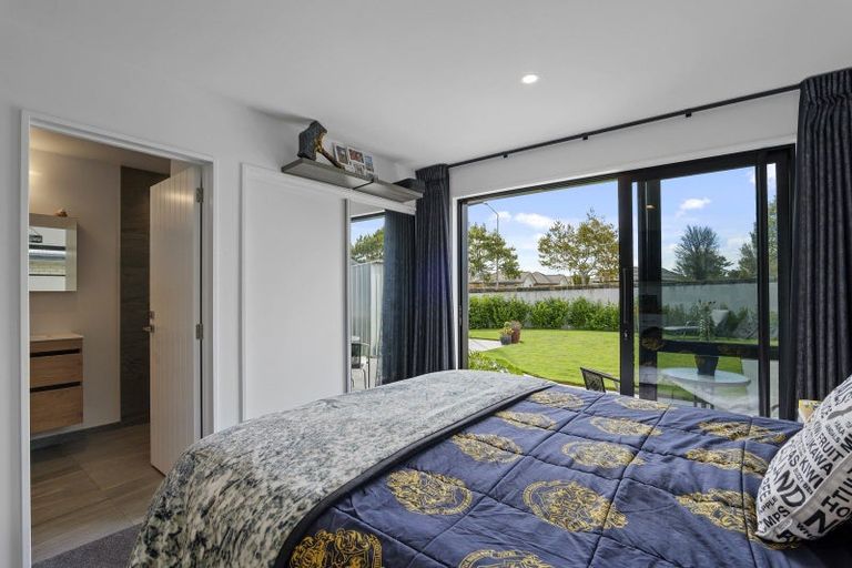 Photo of property in 24 Grey Way, Russley, Christchurch, 8042