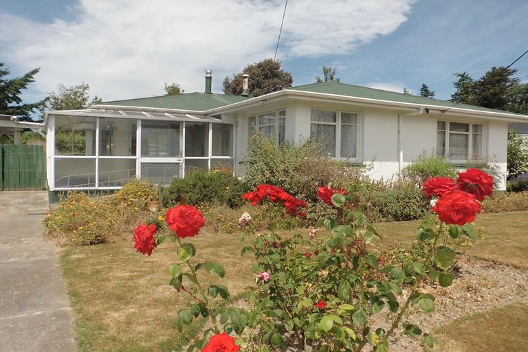 Photo of property in 10 Shaw Street, Temuka, 7920