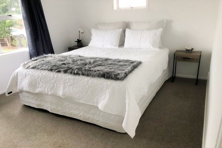 Photo of property in 12 Vogel Street, Levin, 5510