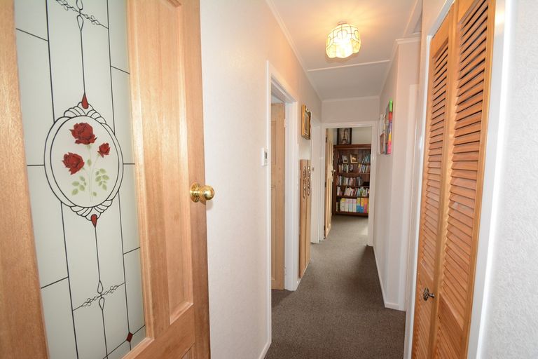 Photo of property in 296 Brockville Road, Brockville, Dunedin, 9011