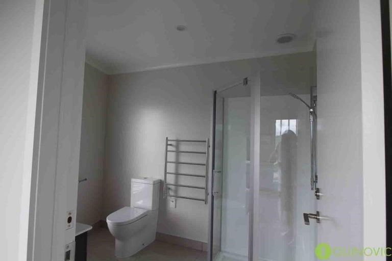 Photo of property in 52 Te Oneroa Way, Long Bay, Auckland, 0630