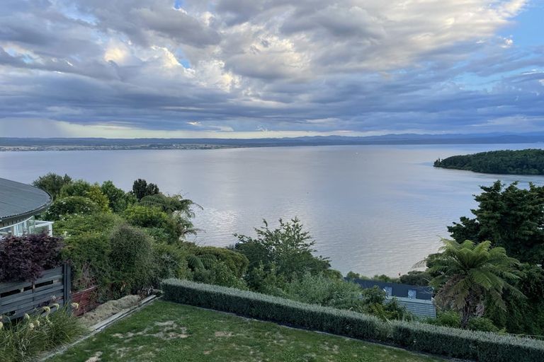 Photo of property in 43 Wakeman Road, Acacia Bay, Taupo, 3330