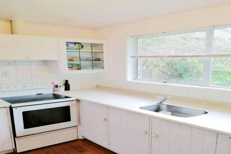 Photo of property in 87c Lancaster Road, Beach Haven, Auckland, 0626