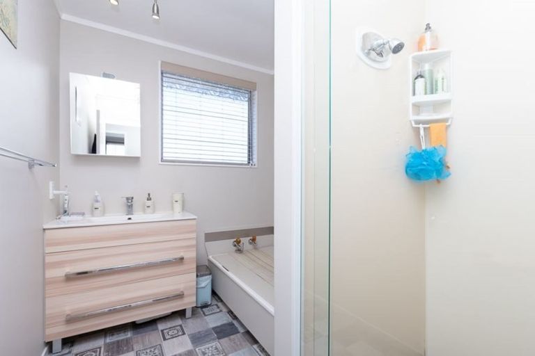 Photo of property in 37 Puriri Street, Nawton, Hamilton, 3200