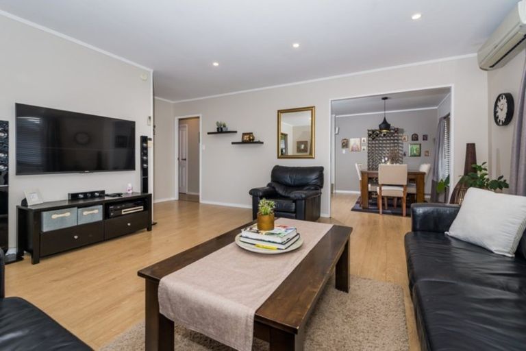 Photo of property in 256 Birkdale Road, Birkdale, Auckland, 0626